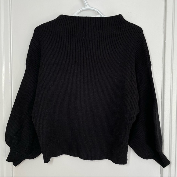 Line & Dot Balloon Sleeve Sweater size S - Picture 5 of 5